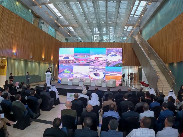 Another GORD Advisory team member delivering a talk at a Qatar 2022 World Cup sustainability session, emphasizing carbon reduction initiatives.